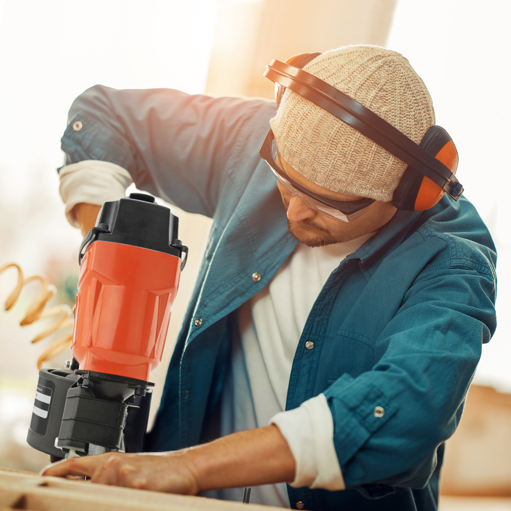 57mm Air Coil Nailer - Image 2